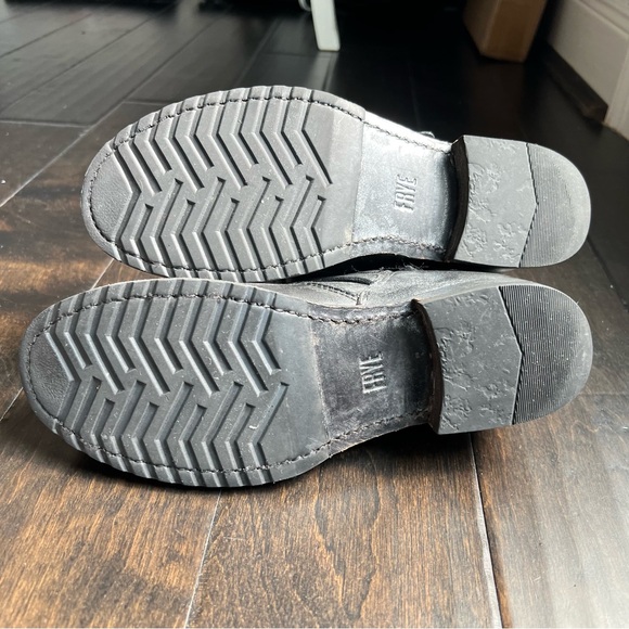 Frye metallic lether boots 6.5 women - Picture 11 of 14